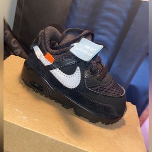 Brand New Off White Airmax TD